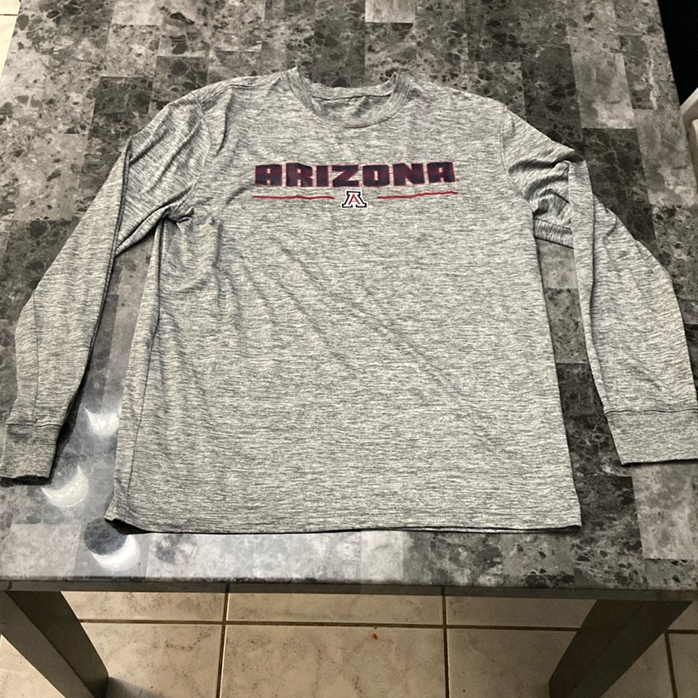Grey Arizona wildcats long sleeve, men’s large